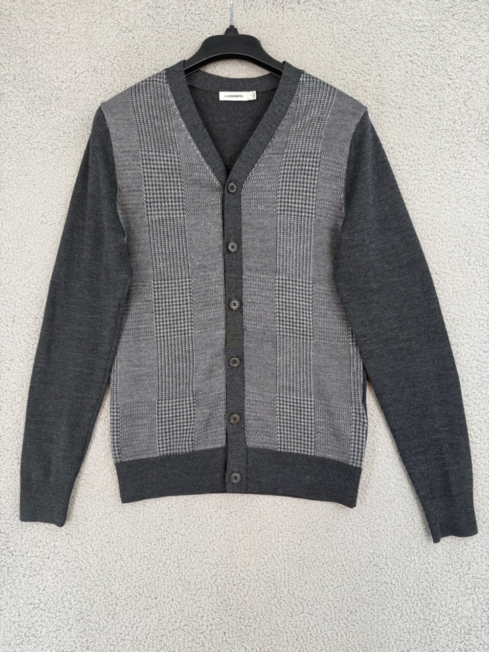 J.Lindeberg Men’s small 100% Merino Wool v-neck button up sweater Gray Cardigan